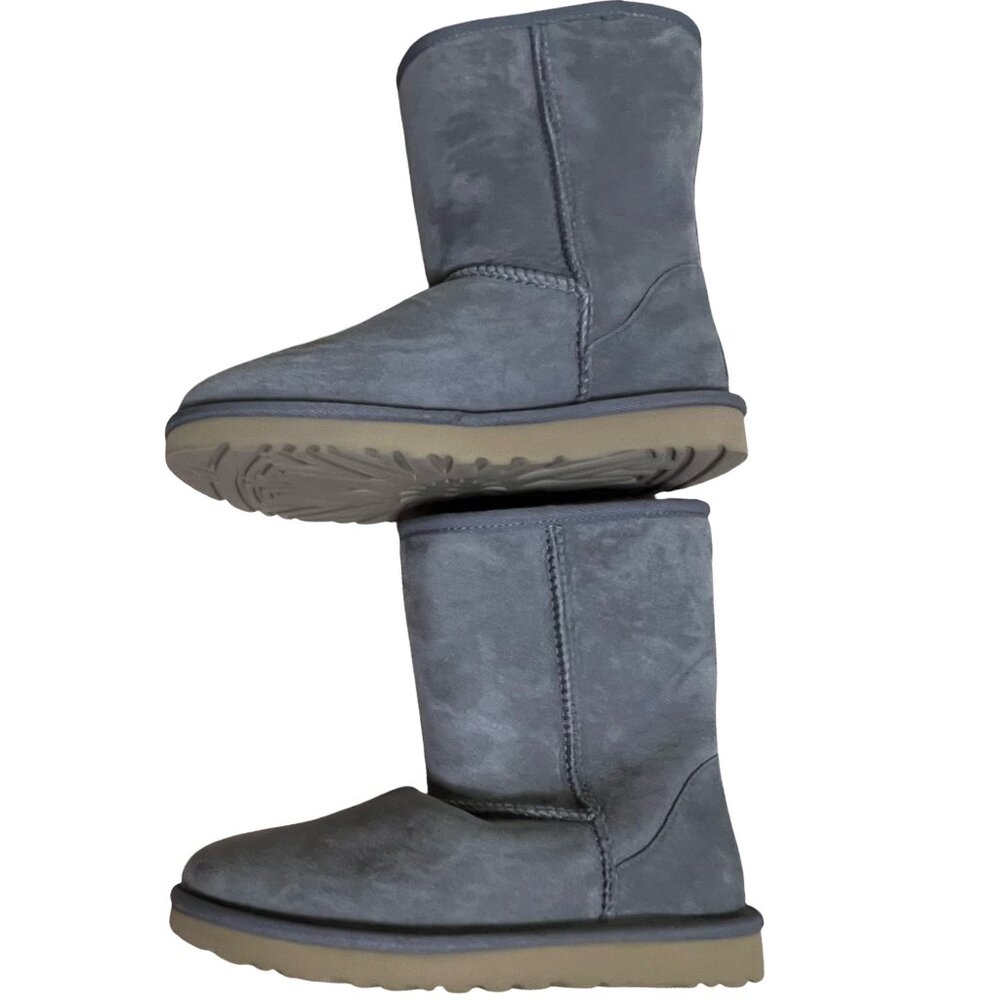 Grey UGG Women's Classic Short II - Picture 2 of 7